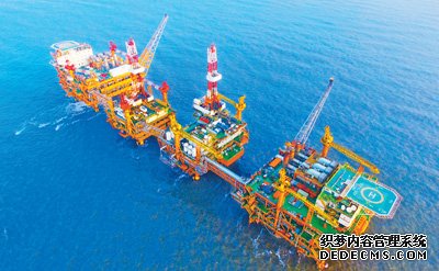 渤海油田年产原油超3000万吨