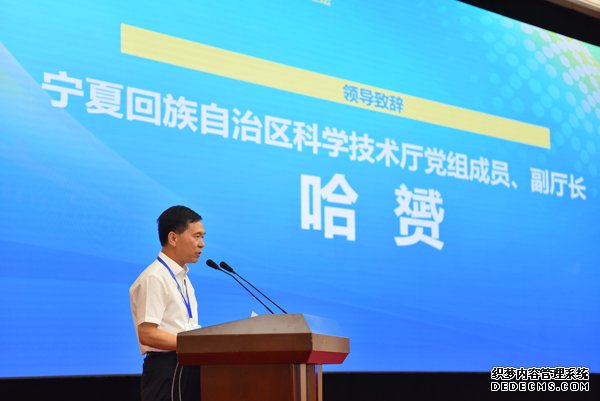 宁夏回族自治区科学技术厅党组成员、副厅长哈赟。人民网记者 杜燕飞摄